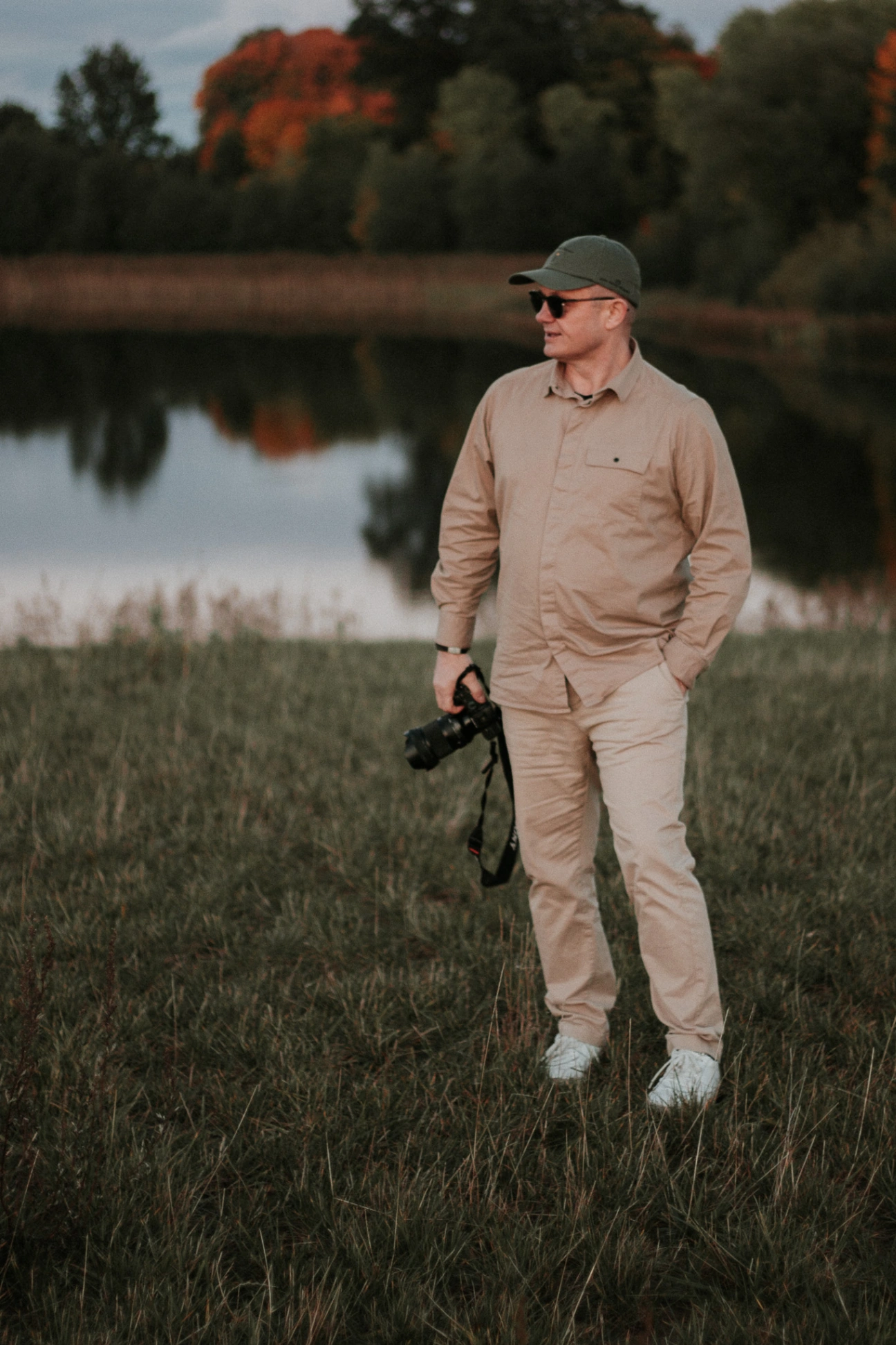 Światło, miejsce i to, co między słowami - detail